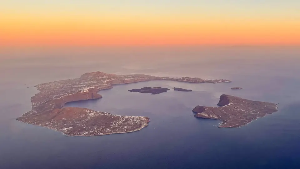 Santorini travel guide